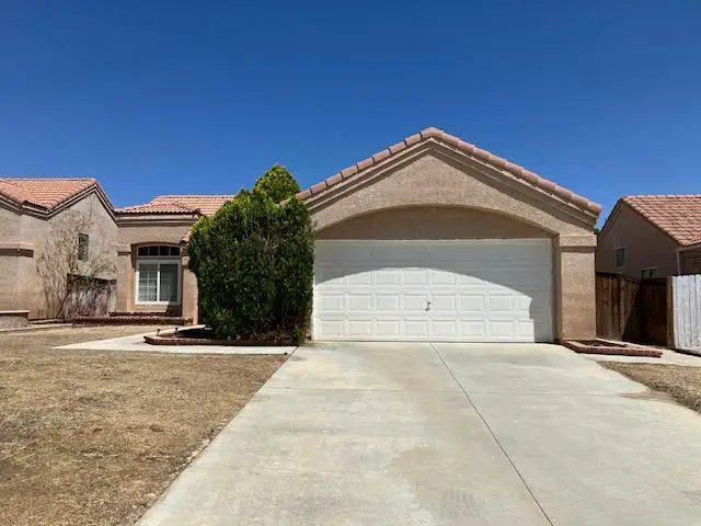 1425 Ridgecrest Court, Rosamond, CA 93560 - #2