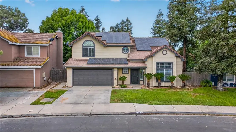 970 N Bush Avenue, Clovis, CA 93611 - #2