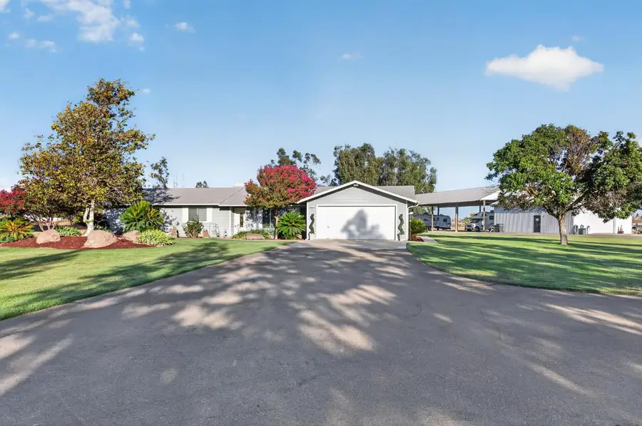 277 E Fantz Avenue, Fresno, CA 93706 - #3