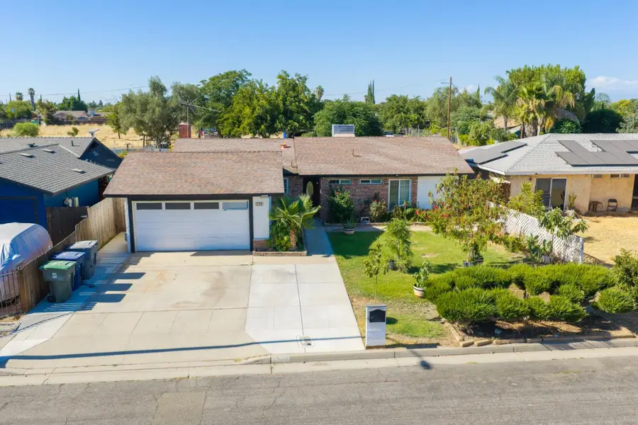 1229 Mission Street, Madera, CA 93638 - #3