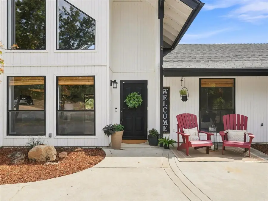 21764 Frontier Road, Clovis, CA 93619 - #3