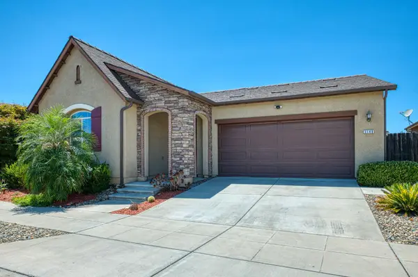 3140 Redington Avenue, Clovis, CA 93619