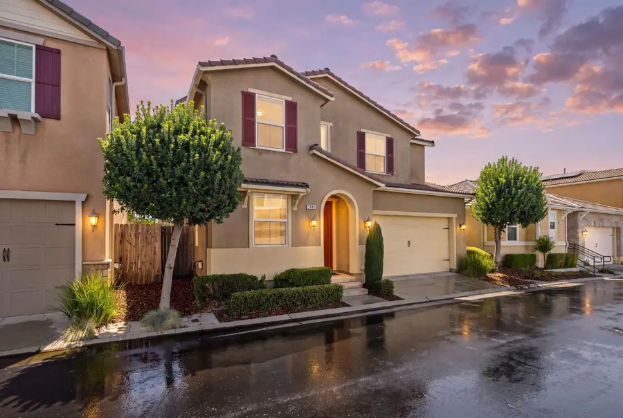 1523 N Reunion Way, Clovis, CA 93619 - #3
