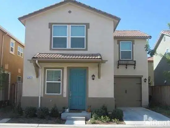 3247 W Reflections Drive, Fresno, CA 93711 - #1