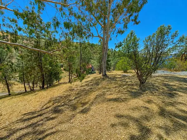 27990 Sky Harbour Road, Friant, CA 93626