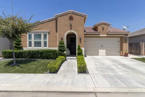 3971 Saginaw Avenue, Clovis, CA 93619