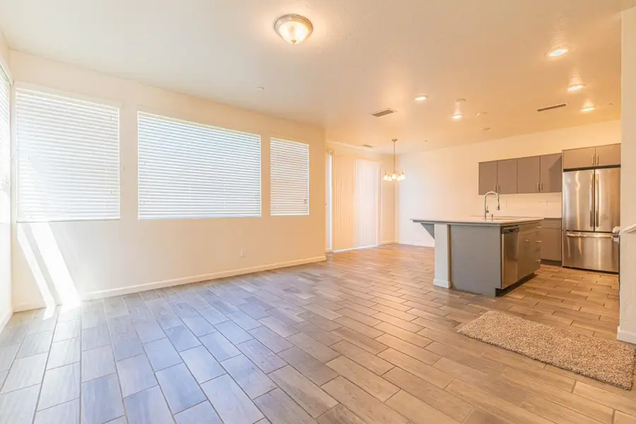 3707 Graystoke Way, Clovis, CA 93619 - #3