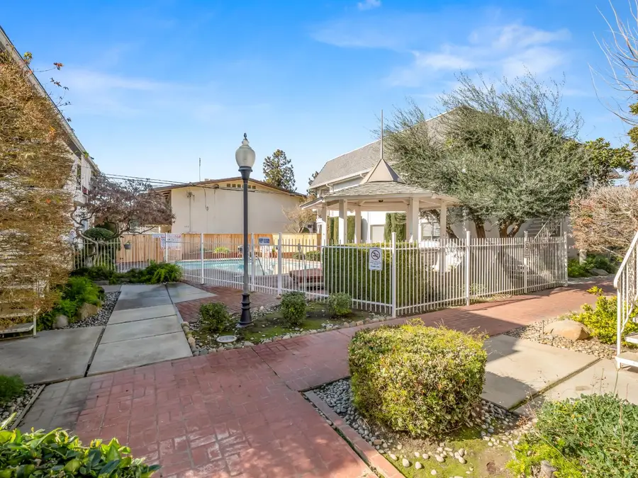 5055 N Wishon Avenue #I, D, Fresno, CA 93704 - #2