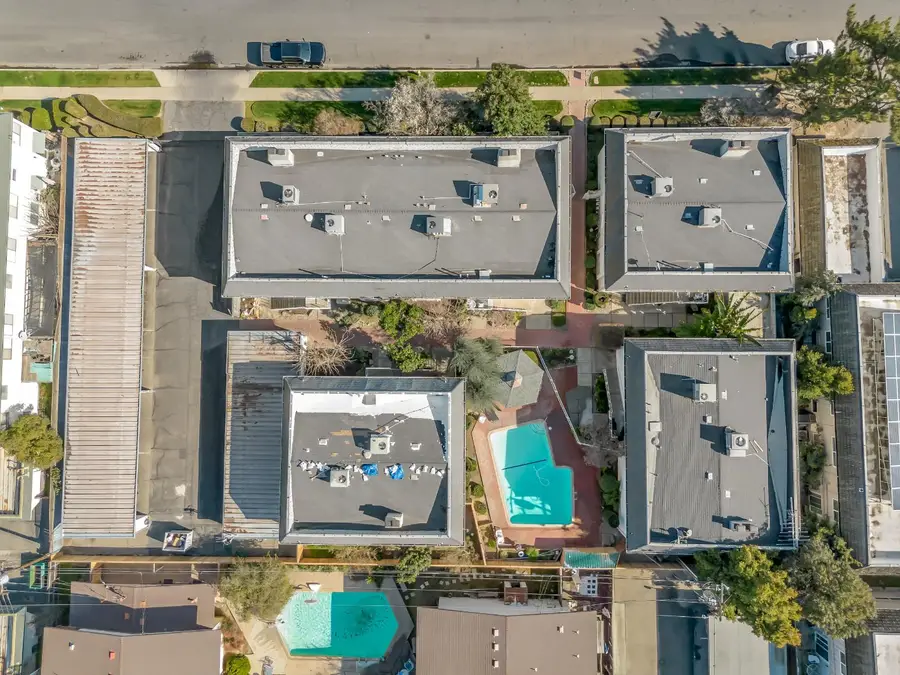 5055 N Wishon Avenue #B, C, Fresno, CA 93704 - #2