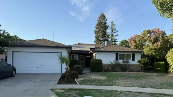 3379 E Rialto Avenue, Fresno, CA 93726 - #1