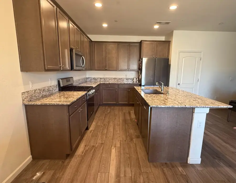 2778 Jasmine Avenue, Reedley, CA 93654 - #3