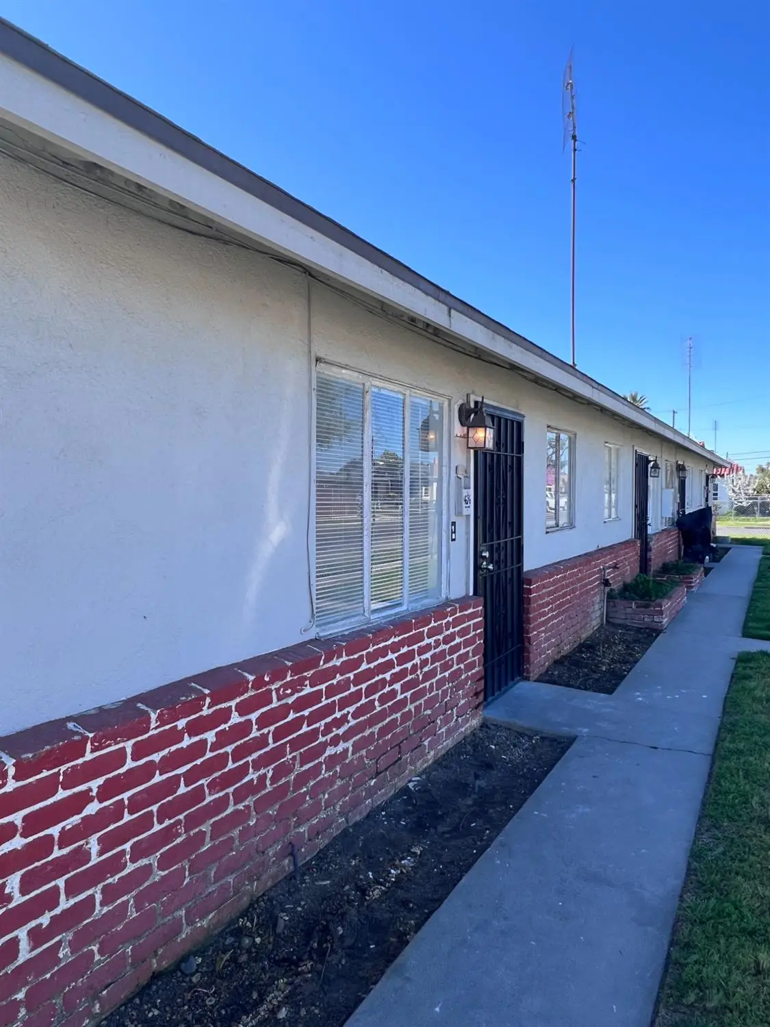 4690 E Huntington Avenue #4696, Fresno, CA 93702 - #1