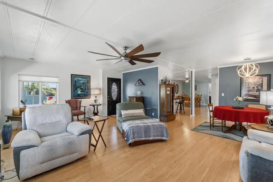 1701 Dinuba Avenue #30, Selma, CA 93662 - #3