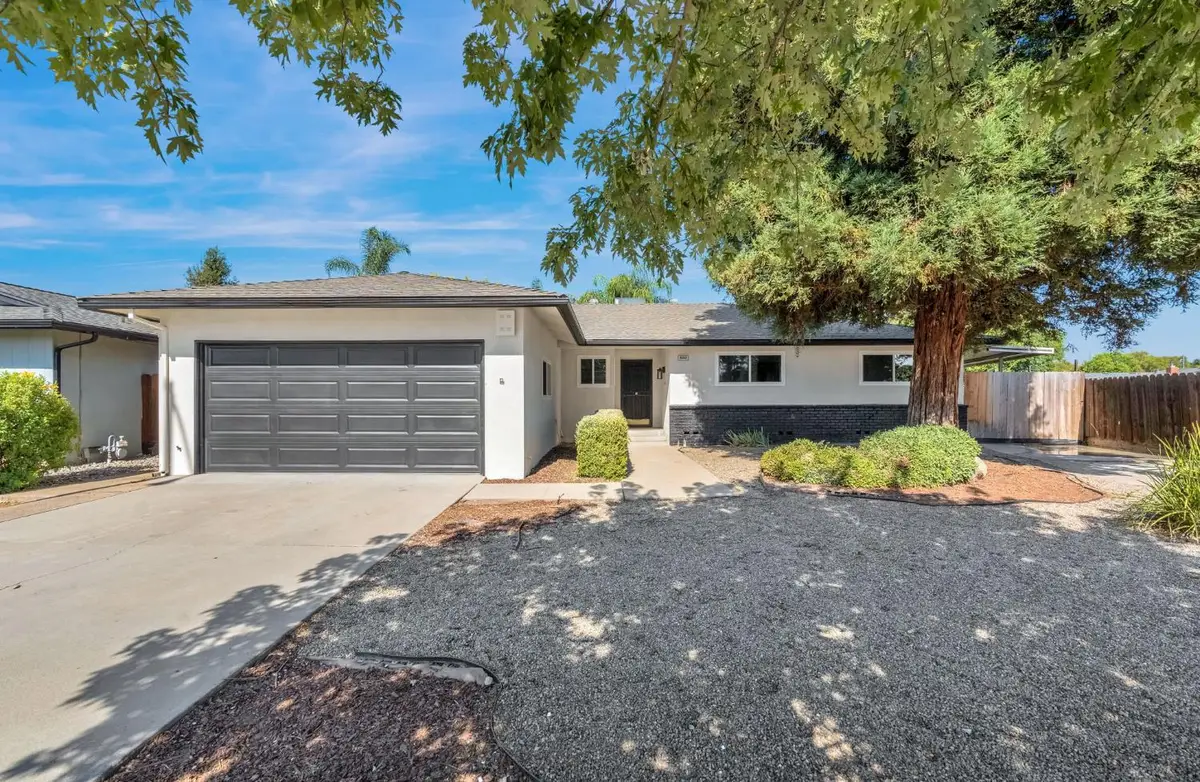 6553 N Chestnut Avenue, Fresno, CA 93710 - #1