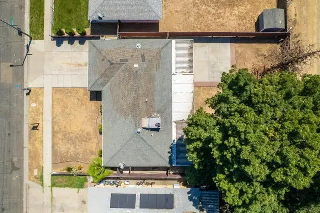 2501 W Indianapolis Avenue, Fresno, CA 93705 - #1