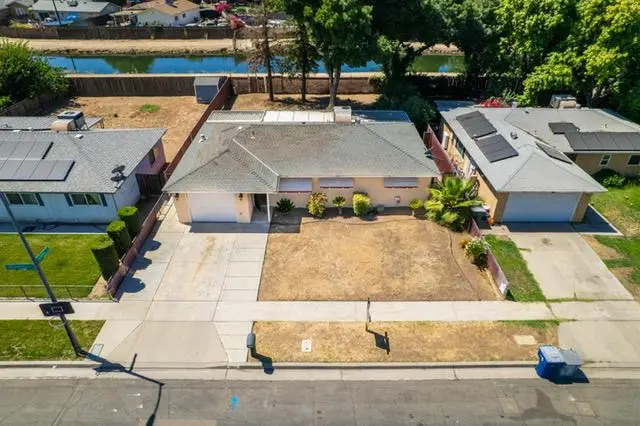 2501 W Indianapolis Avenue, Fresno, CA 93705 - #2