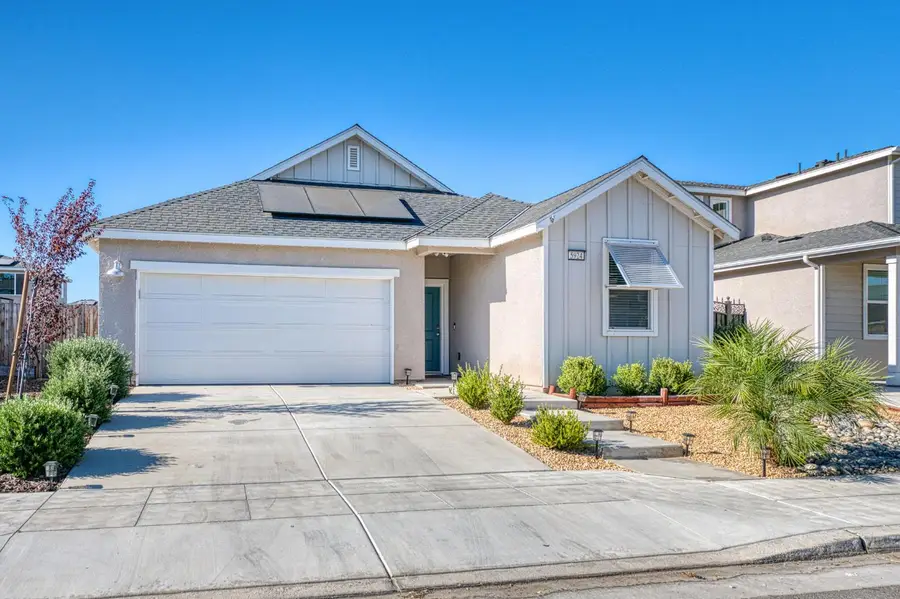 5924 W Laguna Avenue, Fresno, CA 93722 - #2