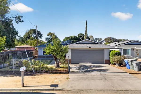 4588 E Woodward Avenue, Fresno, CA 93702