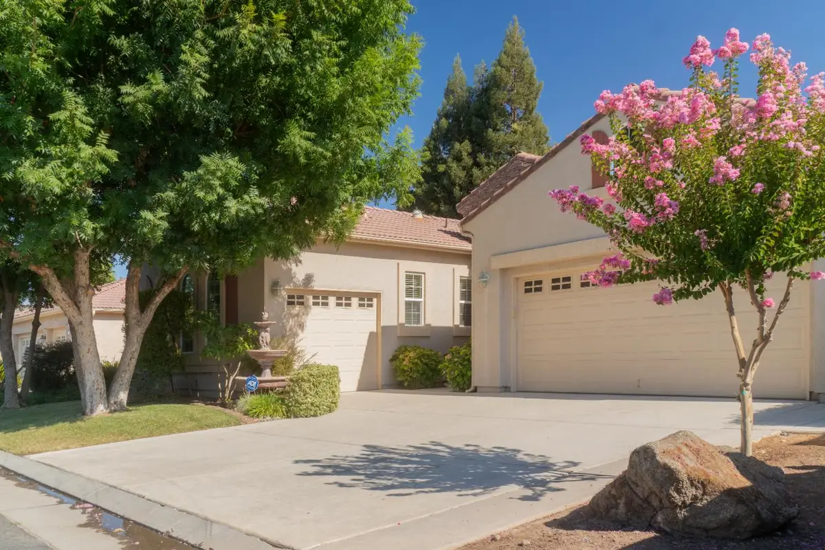 2629 E Sage Way, Fresno, CA 93720 - #1