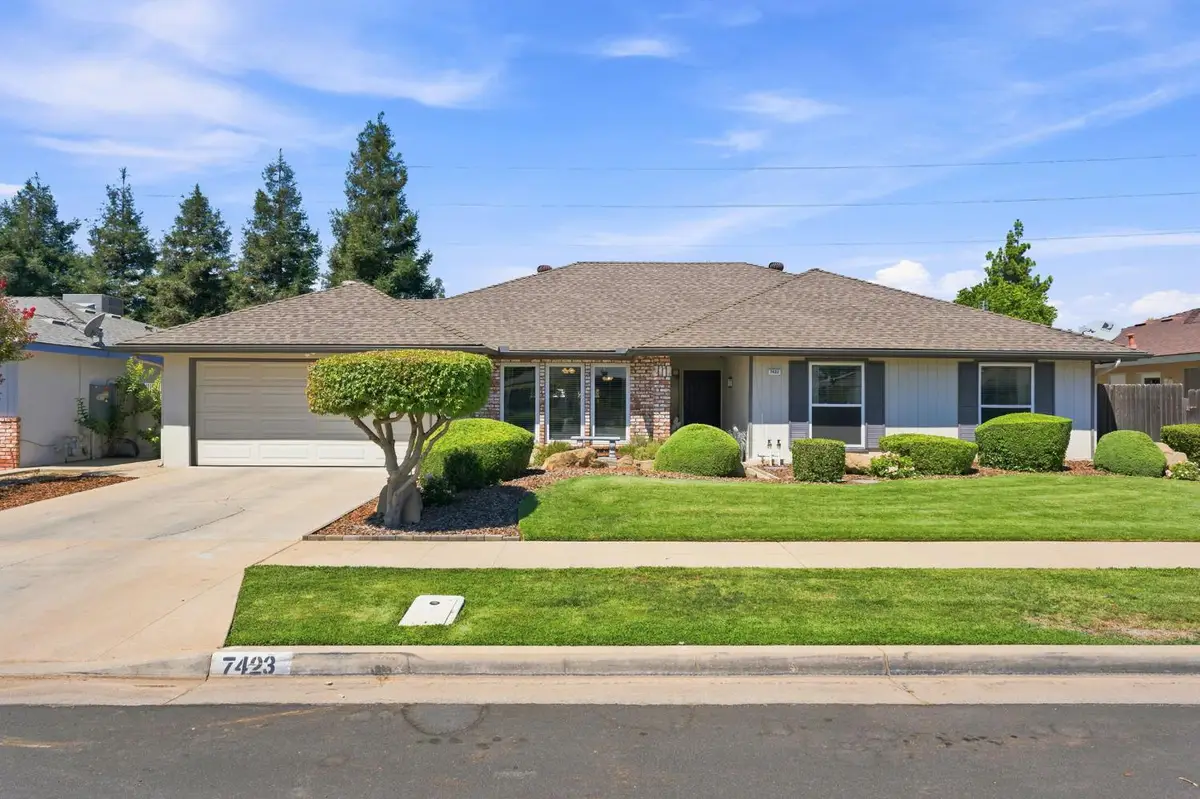 7423 N 4th Street, Fresno, CA 93720 - #1
