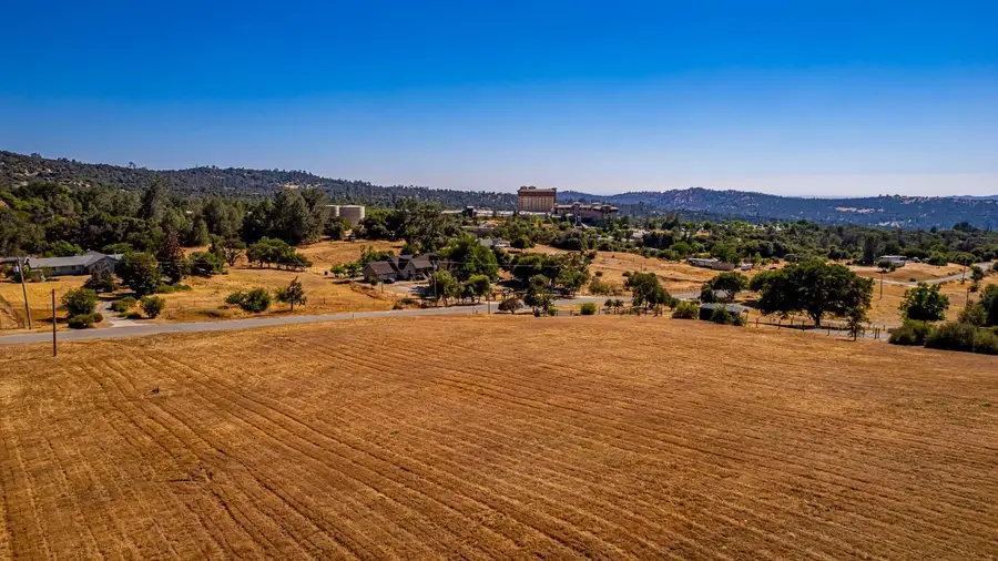 1 Chukchansi Road, Coarsegold, CA 93614 - #3