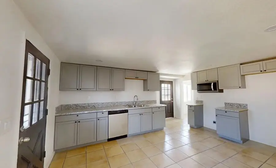 223 Buchanan Street, Coalinga, CA 93210 - #2