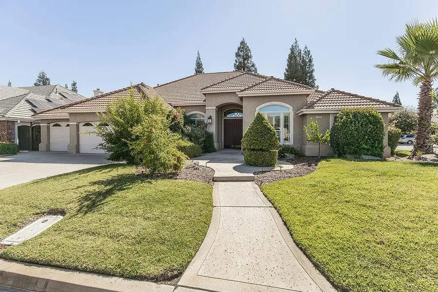 10202 N Boyd Avenue, Fresno, CA 93730 - #2