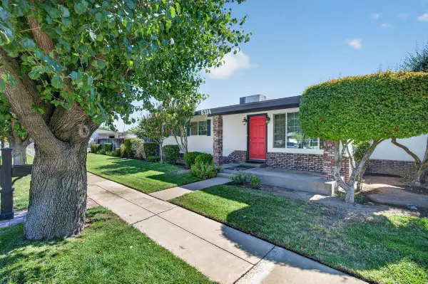 6314 N Glenn Avenue, Fresno, CA 93704
