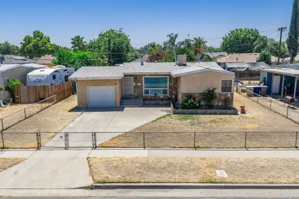 1625 W Pontiac Way, Fresno, CA 93705