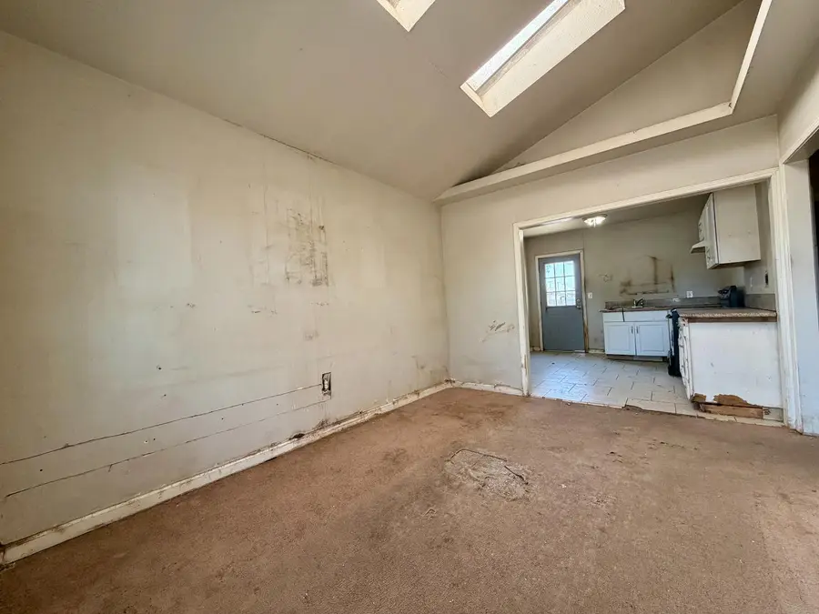 4130 E Mason Avenue, Fresno, CA 93725 - #3