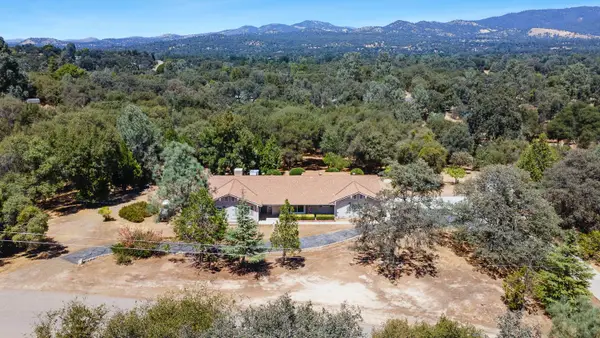 47555 Willow Pond Road, Coarsegold, CA 93614