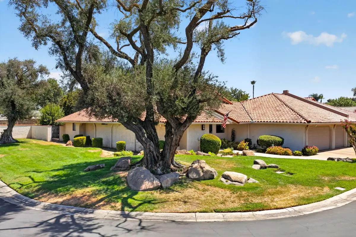 28 Seasons Court, Madera, CA 93637 - #1