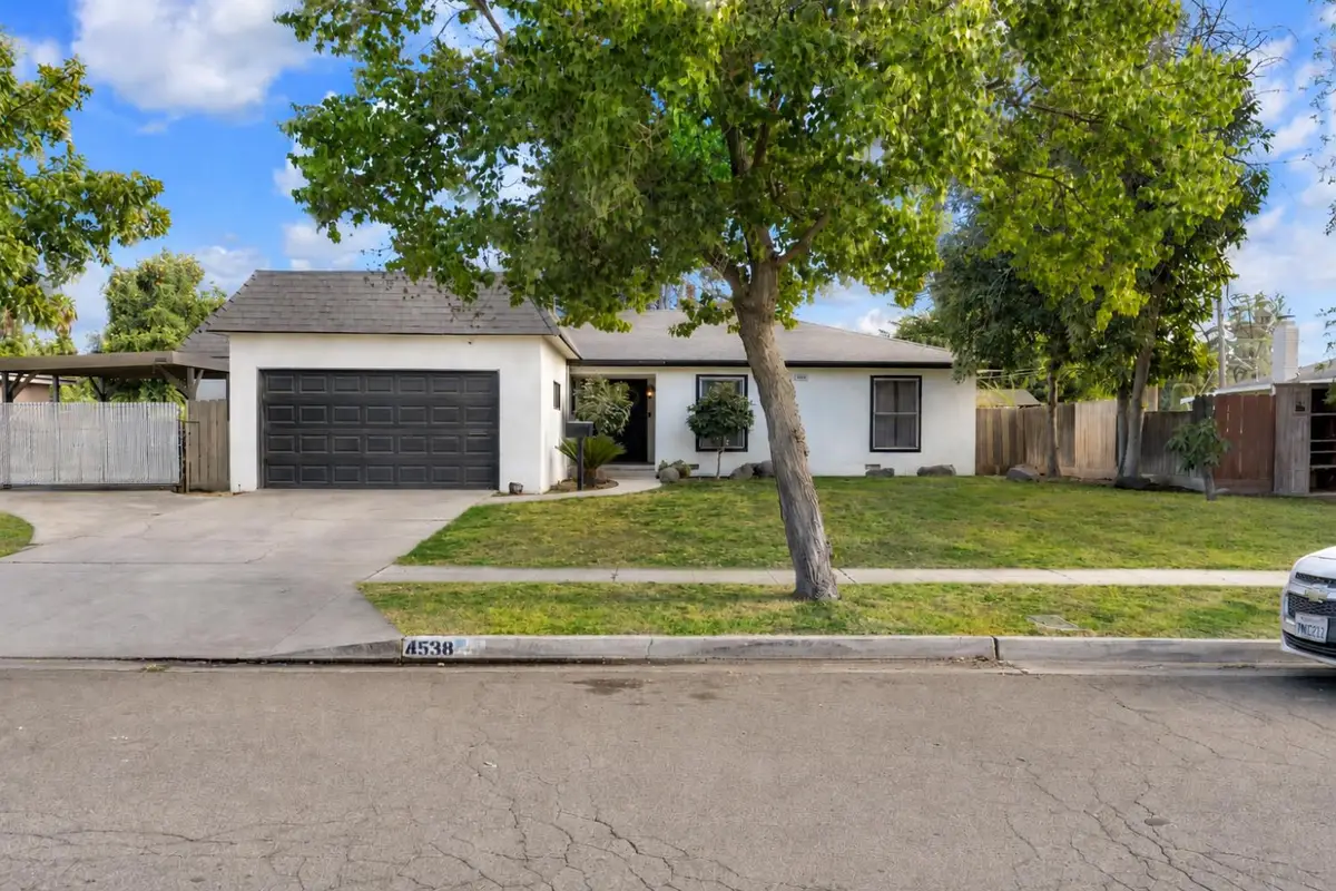4538 E Ashcroft, Fresno, CA 93726 - #1