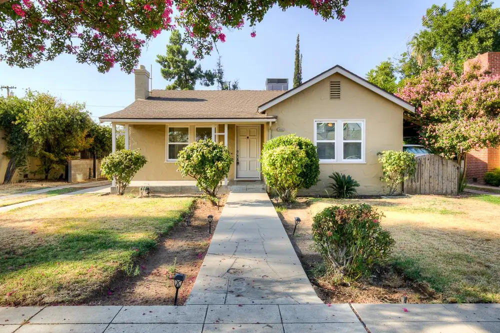 226 E Alhambra Avenue, Fresno, CA 93728 - #1