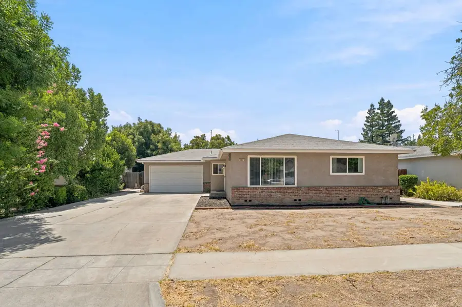4824 E Santa Ana Ave, Fresno, CA 93726 - #3
