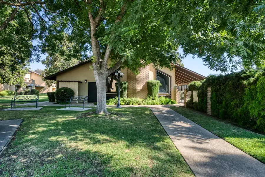 4985 E Butler Avenue #105, Fresno, CA 93727 - #2
