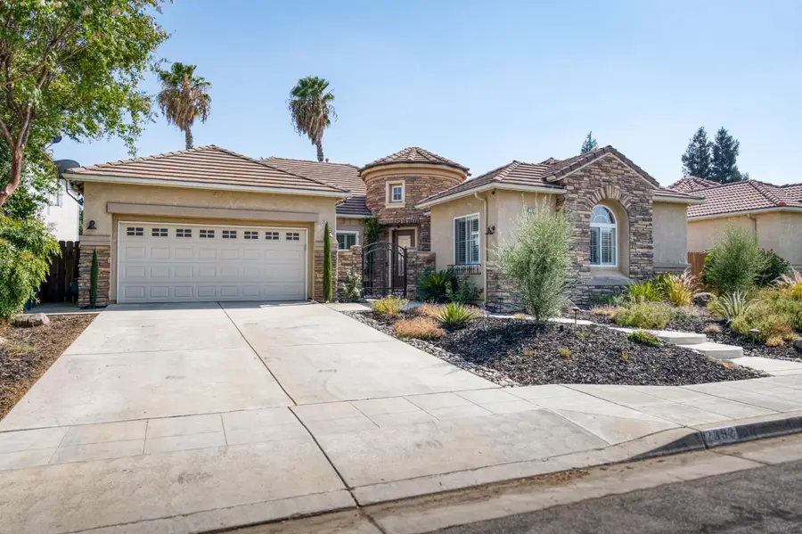2392 Trenton, Clovis, CA 93619 - #2