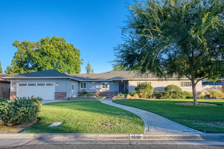 1519 W Ellery Way, Fresno, CA 93711 - #2