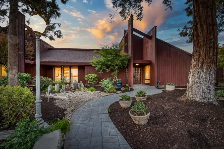 2666 W San Jose Avenue, Fresno, CA 93711 - #3