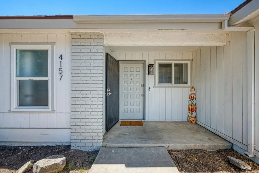 4157 N Babigian Avenue, Fresno, CA 93722 - #2