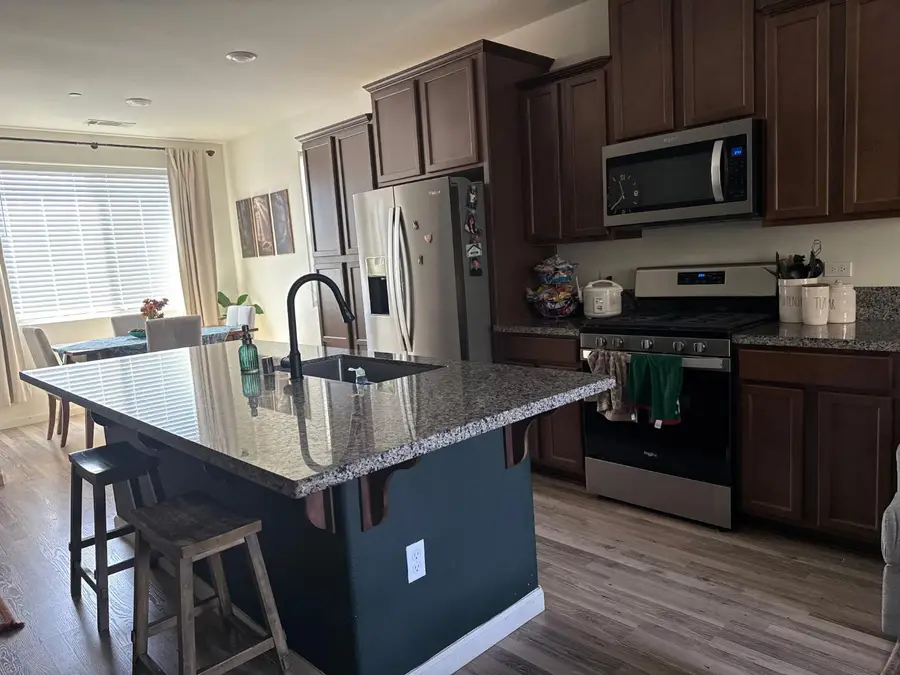 2258 S Manzanita Court, Visalia, CA 93292 - #2