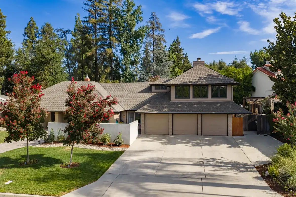 2882 Cromwell, Fresno, CA 93711 - #1