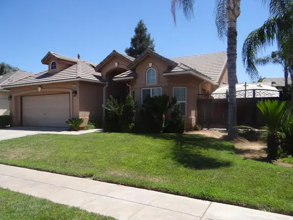 5550 N Cresta Avenue, Fresno, CA 93723