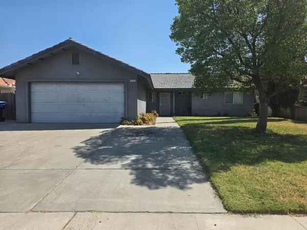 1199 Hawthorn Street, Hanford, CA 93230