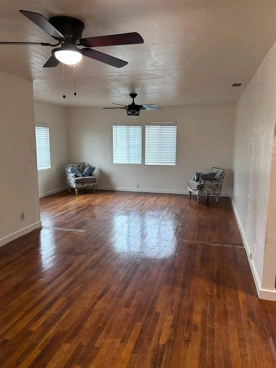 10431 S Bethel Avenue, Selma, CA 93662 - #3