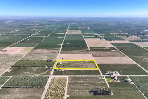 1128 N Trinity Avenue, Kerman, CA 93630