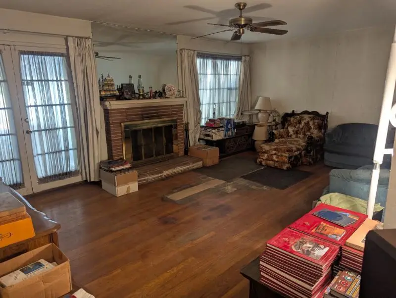 3718 N Howard Avenue, Fresno, CA 93726 - #2