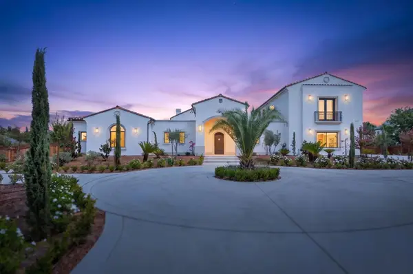 2387 N Purdue Avenue, Clovis, CA 93619