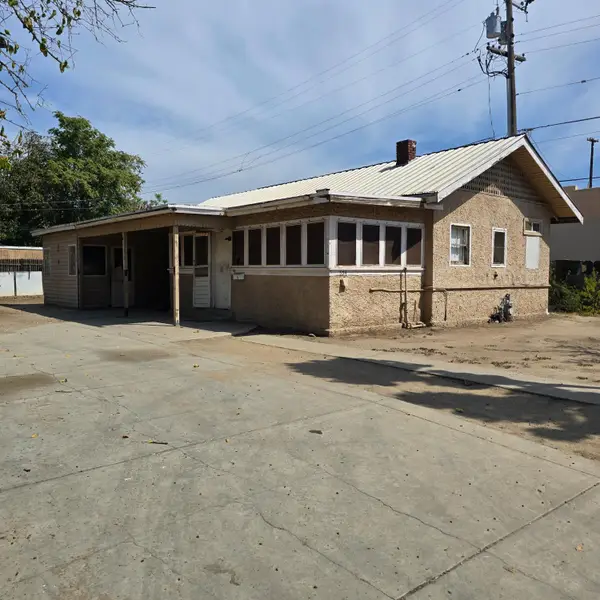 534 N Clark Street, Fresno, CA 93701