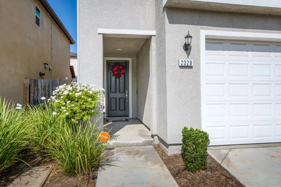 2329 N Raleigh Drive, Fresno, CA 93727 - #3